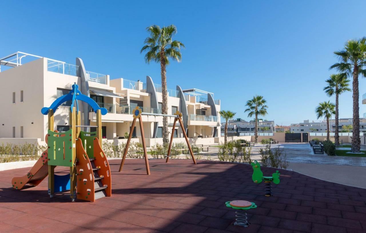 Playa Elisa Bay - Mil Palmeras Pilar de la Horadada Exterior photo